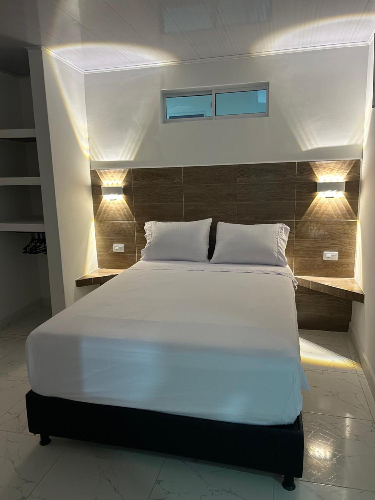 Hotel Brisas Del Mar Santa Marta  Ngoại thất bức ảnh
